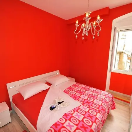 Charming Stone In The Heart Of Apartman *