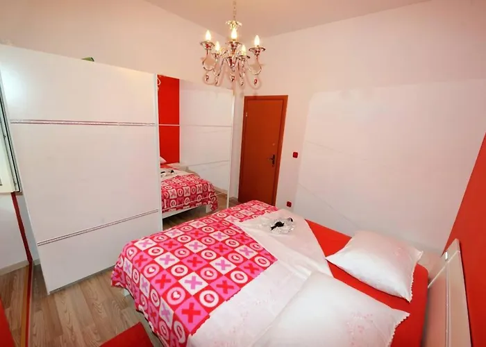 Lägenhet Charming Stone In The Heart Of *