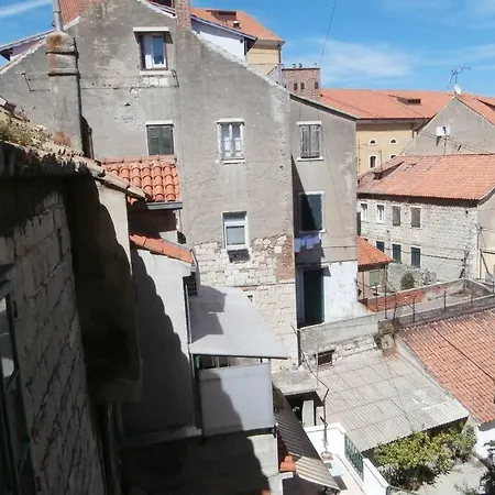 Charming Stone In The Heart Of Apartman